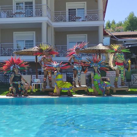 Golden Residence Family Resort Пефкохорі Екстер'єр фото