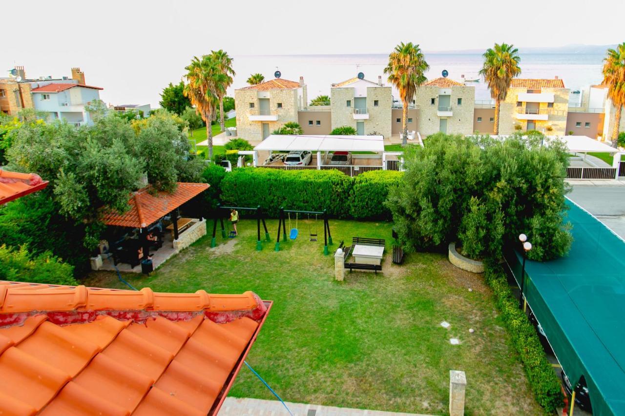 Golden Residence Family Resort Пефкохорі Екстер'єр фото